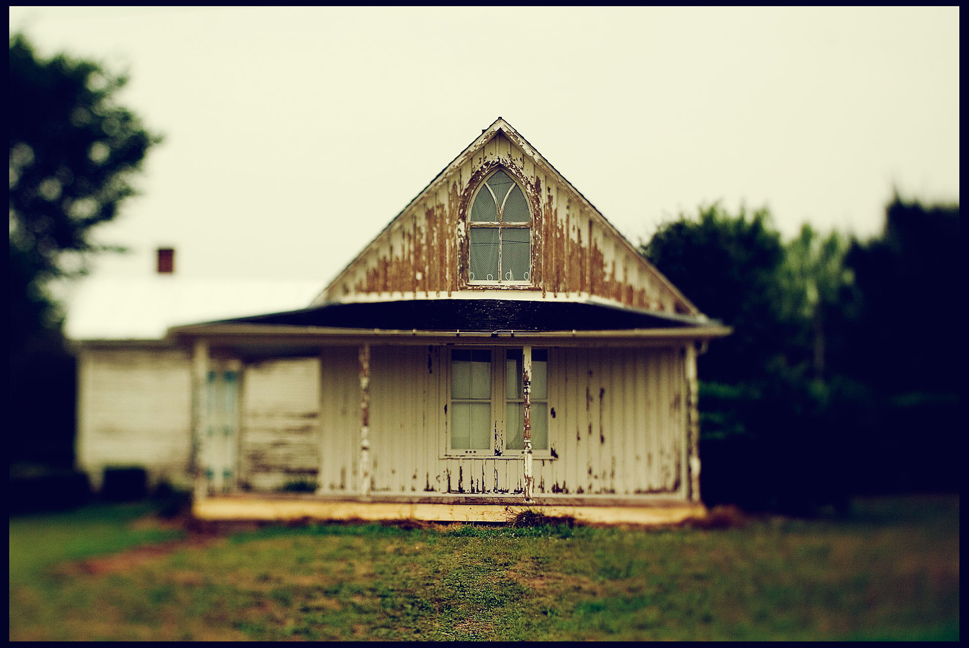 American-Gothic-House-08
