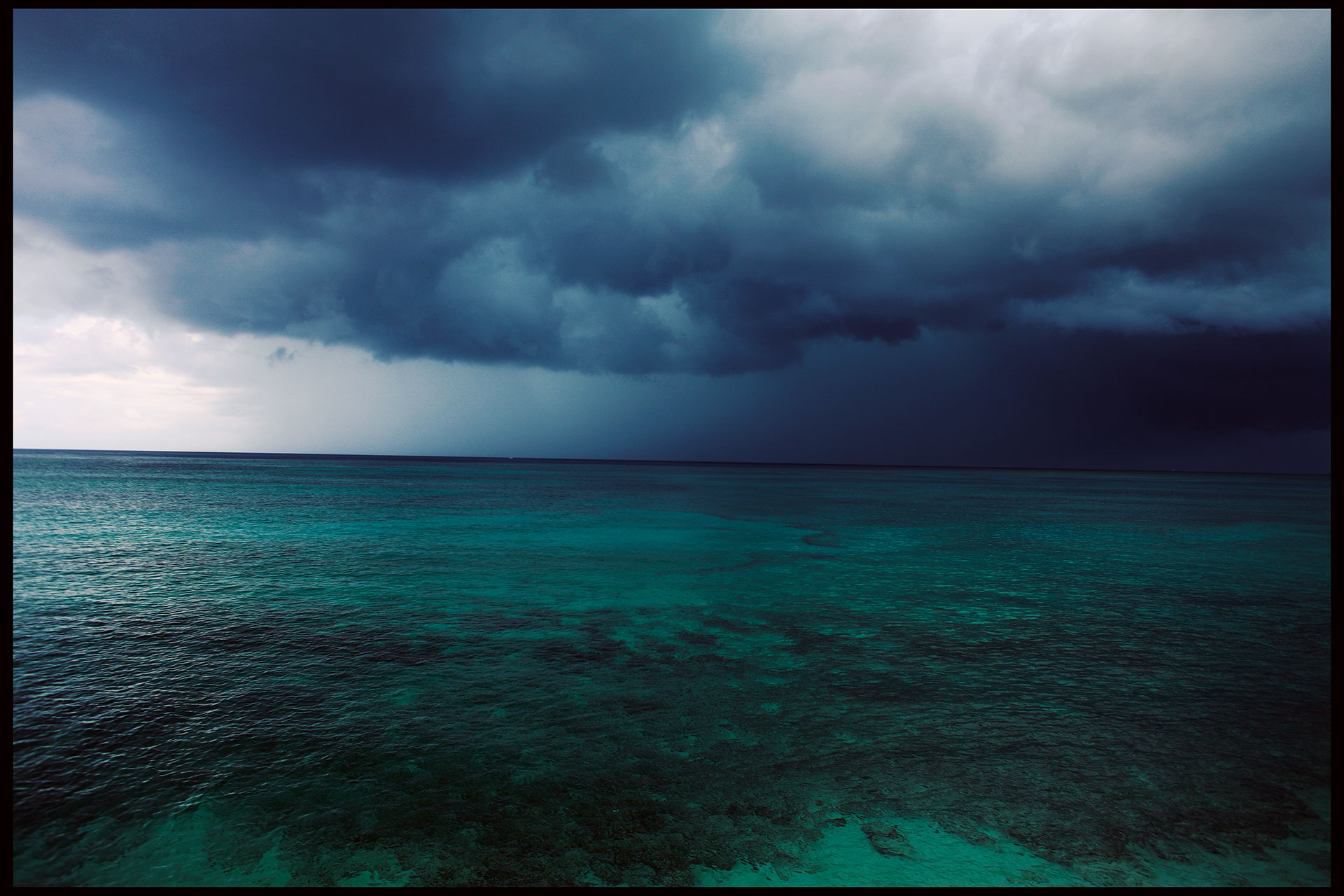 bahamas_storm-01